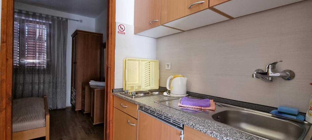 Idila Sea Front Apartments เมดูลิน ภายนอก รูปภาพ