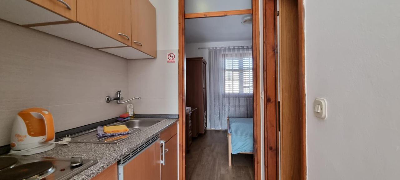 Idila Sea Front Apartments เมดูลิน ภายนอก รูปภาพ